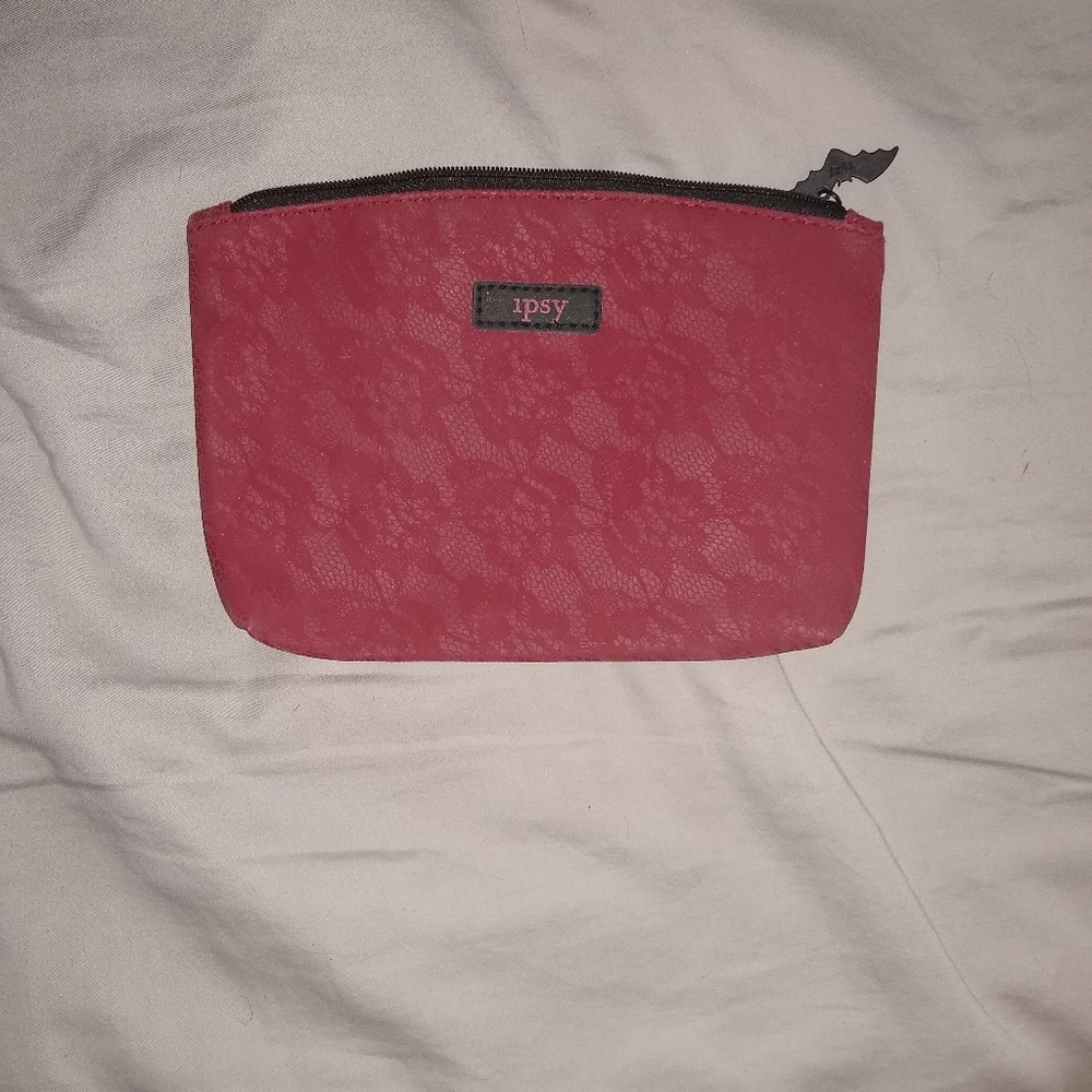 💙‎ Red Ipsy Floral Make Up Bag (3 for $20)